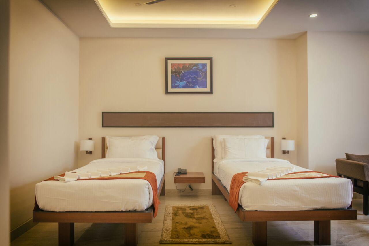 Prism A Boutique Hotel Jorhat Ngoại thất bức ảnh