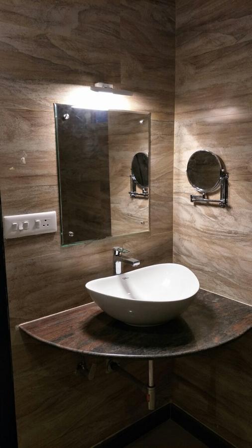 Prism A Boutique Hotel Jorhat Ngoại thất bức ảnh